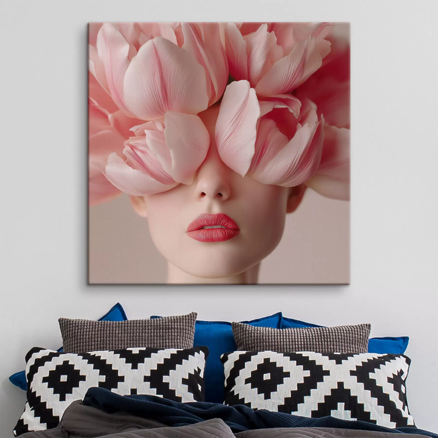 carta da parati Ritratto femminile con petali rosa nr. s47920