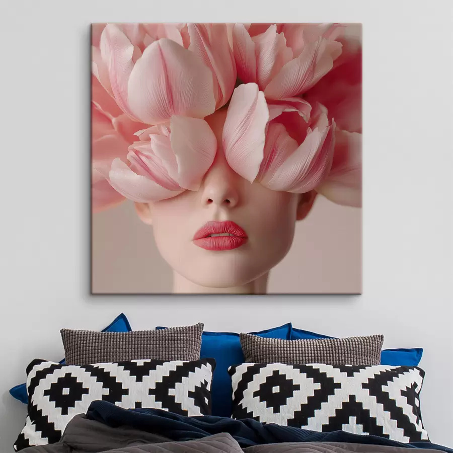 carta da parati Ritratto femminile con petali rosa nr. s47920