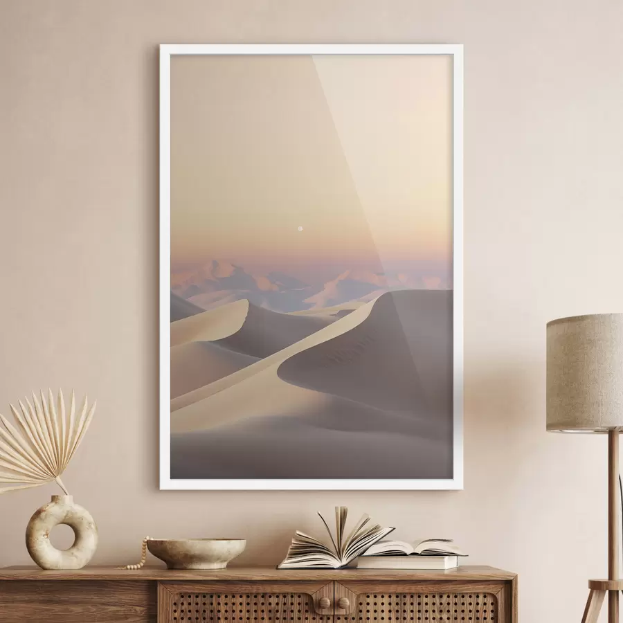 carta da parati Un paesaggio desertico con dune di sabbia ondulate sotto un cielo dai colori tenui, montagne lontane sullo sfondo nr. f47865