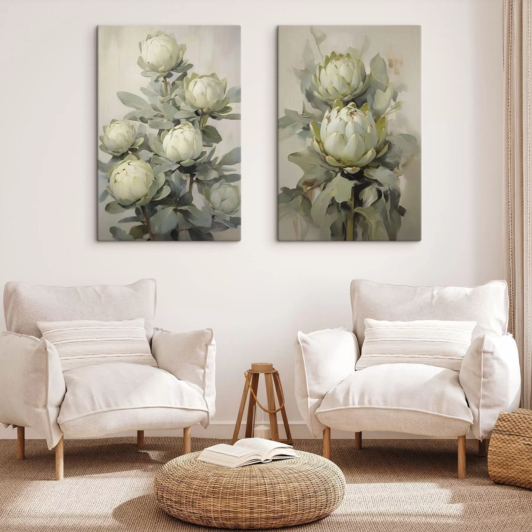 carta da parati Stile pittorico di diversi fiori di protea bianchi con grandi foglie verdi su uno sfondo chiaro nr. m30051