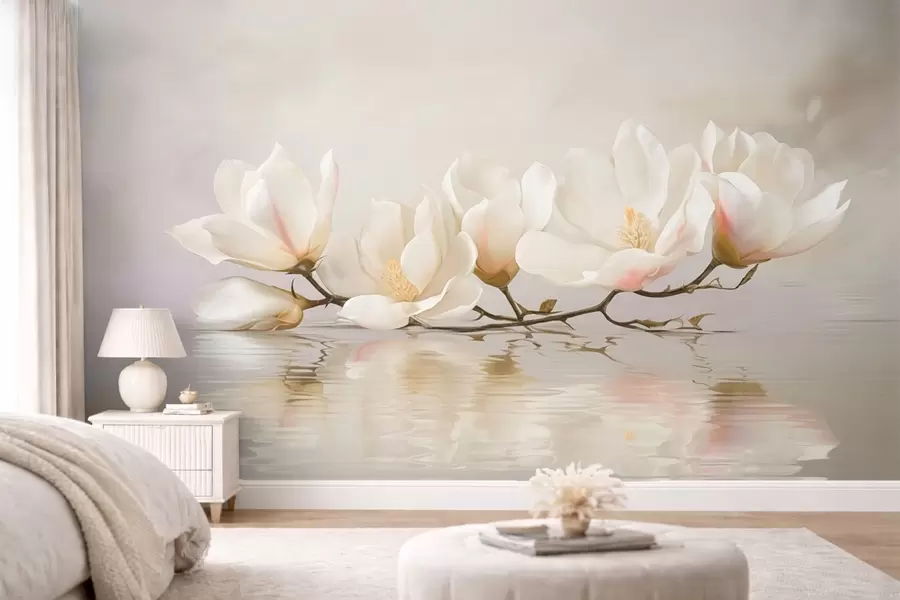 Carta da parati Floreale Leggeri fiori di magnolia su un ramo sopra il riflesso dell'acqua n. w05353