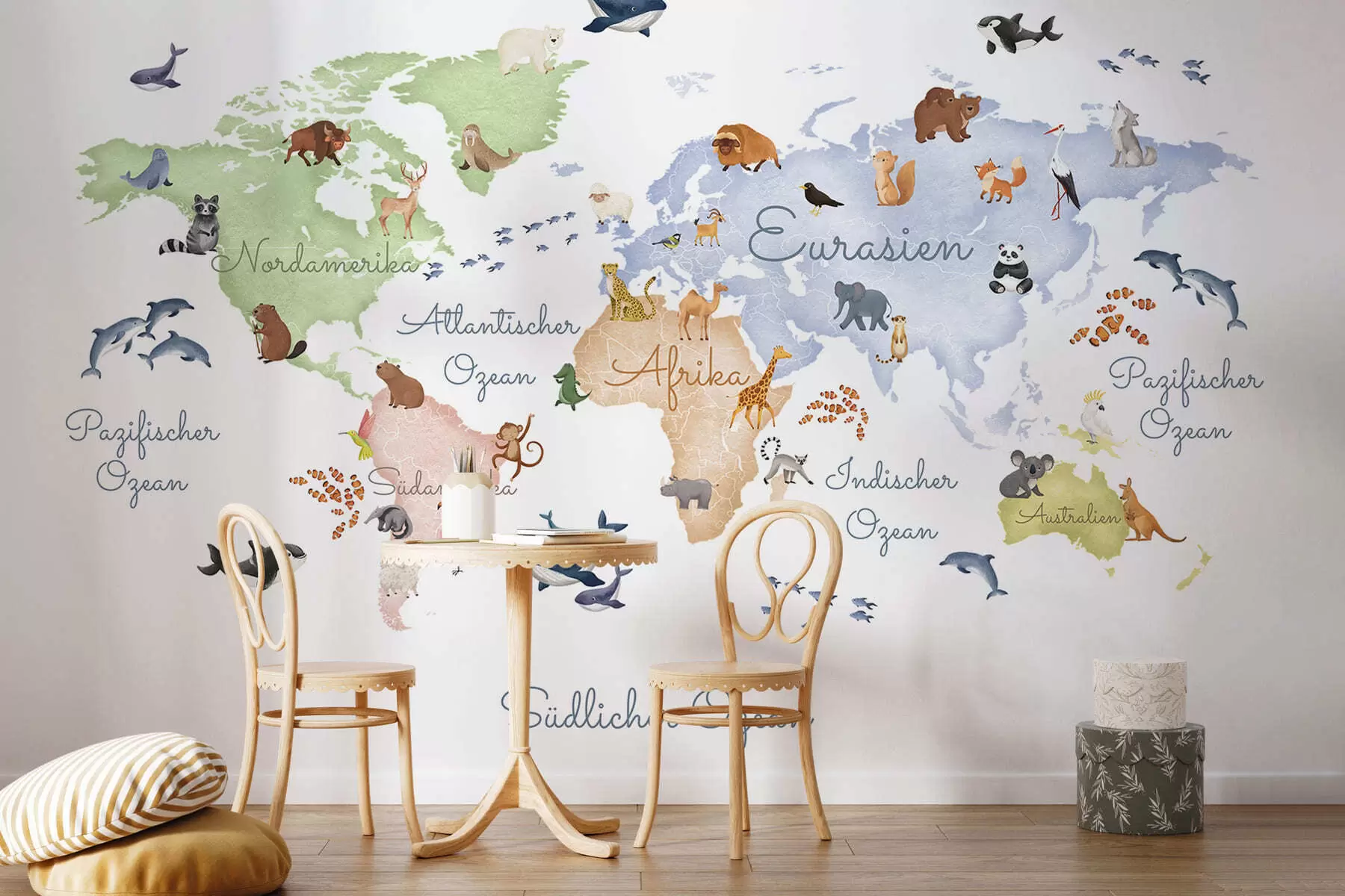 Carta da parati per Bambini Una mappa bianca in stile acquerello con immagini di animali. Dettagli in tedesco 