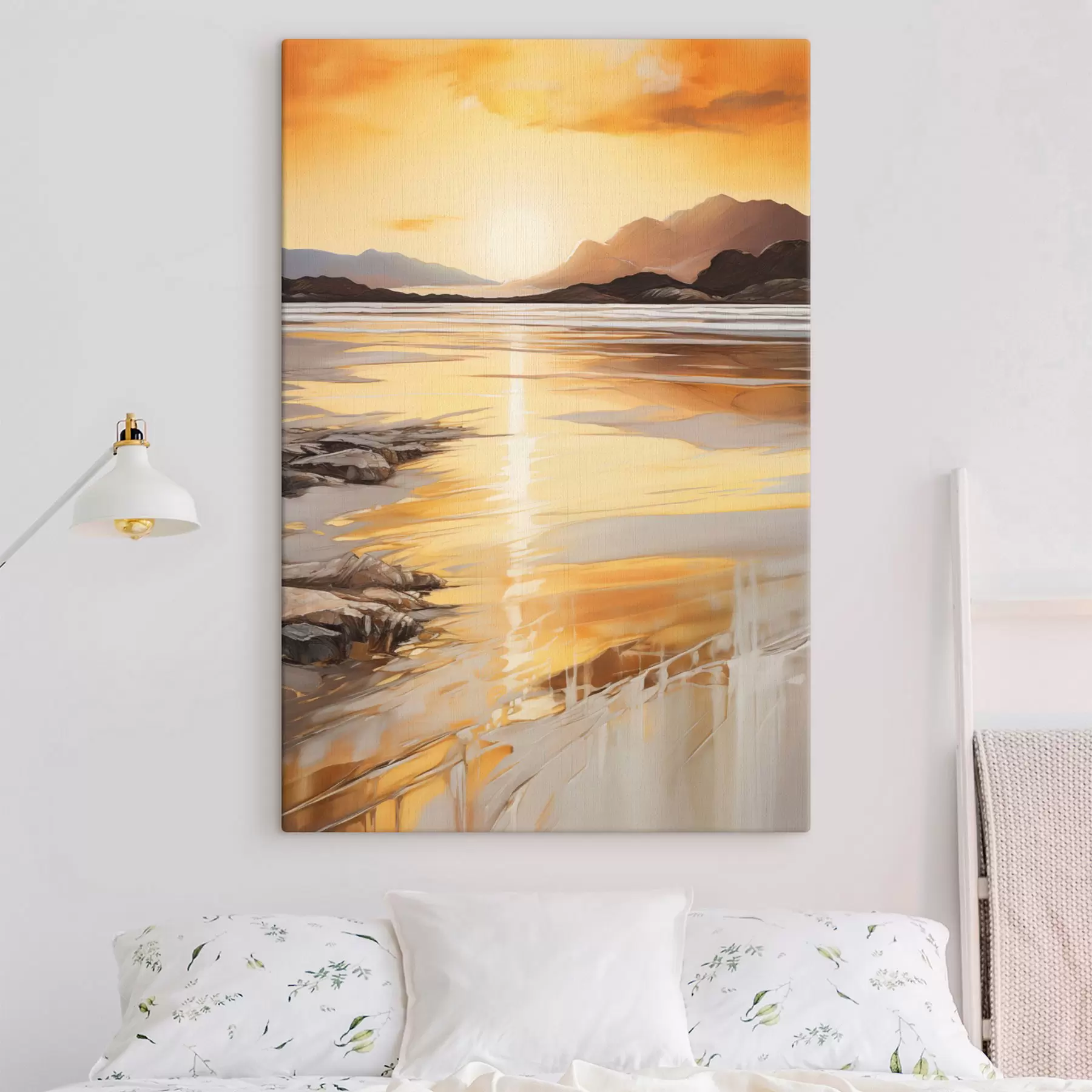 carta da parati Un paesaggio con un fiume e le montagne sotto un cielo arancione e caldo, al tramonto nr. s48756