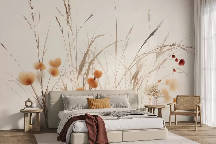 Carta da parati nature Erbe alte e piccoli fiori selvatici arancioni su uno sfondo chiaro, in stile boho con texture 