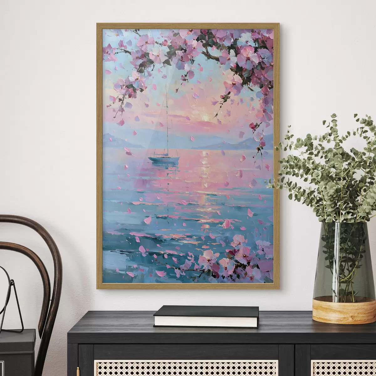 Poster Un elegante yacht bianco in mare al tramonto, sotto i rami in fiore di un albero di sakura rosa, nello stile di un dipinto a olio f49883