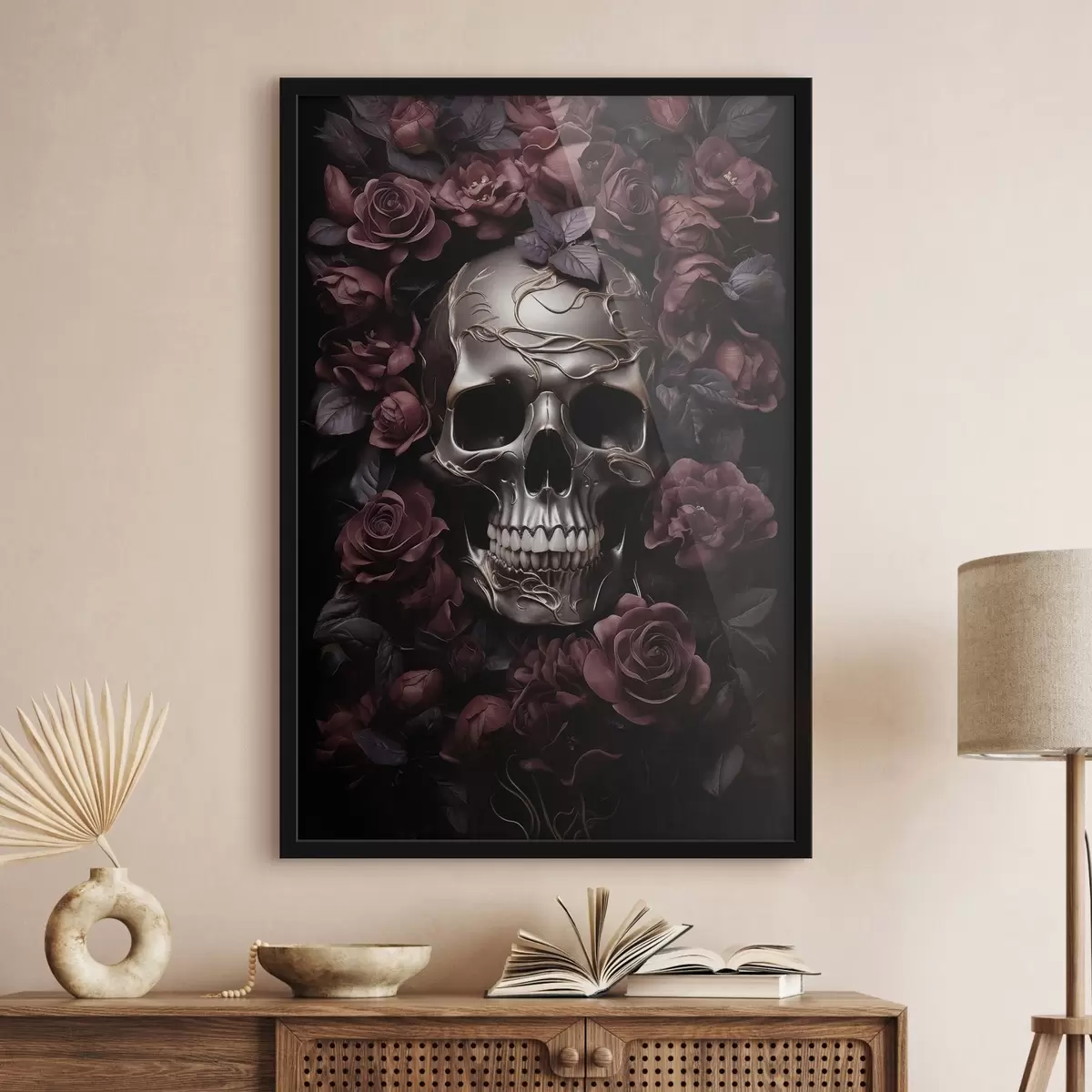 Poster Misterioso rilievo raffigurante un teschio tra rose di Borgogna f50914